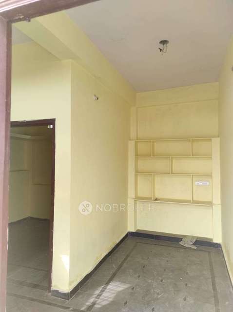 2 BHK Flat for Rent  In Amberpet
