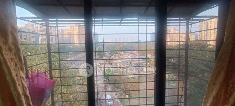 1 BHK Flat In Sai Sahakari Housing Society For Sale  In Ghatkopar East