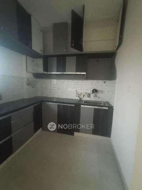 2 BHK Flat In Shri Lakshmi Nivasam For Sale  In Chandhapura 