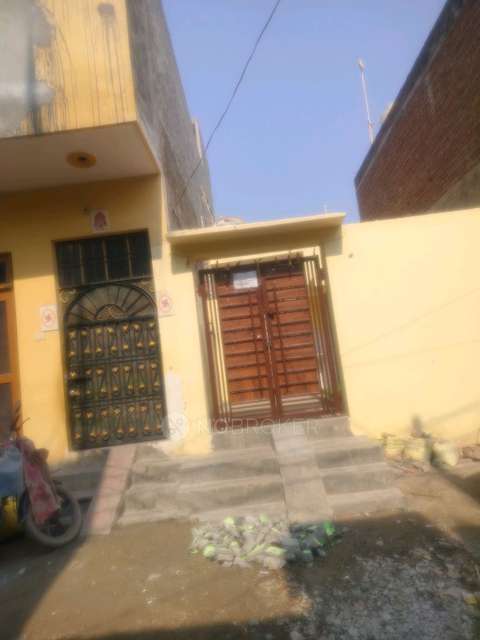 1 BHK House for Rent  In  Sctor 86