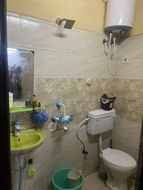 2 BHK Flat For Sale  In Loni