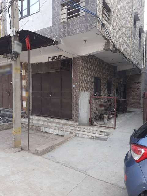 1 RK Flat In Standalone Building  For Sale  In Rohini