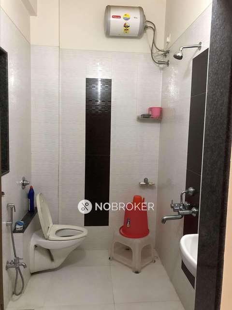 4+ BHK Flat For Sale  In  Pimple Nilakh