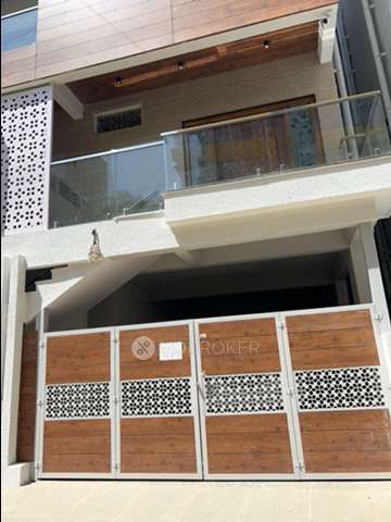 1 BHK Flat In Standalone Building  for Rent  In Kodigehalli
