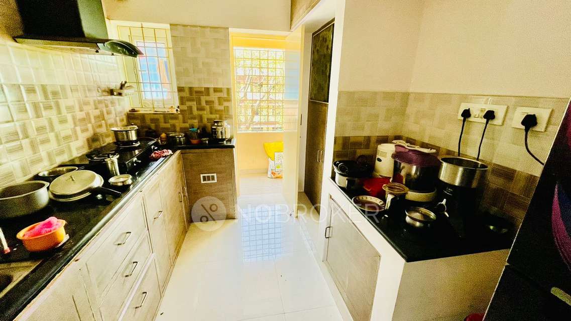 2 BHK Flat In S.v. Towers For Sale  In Old Washermanpet