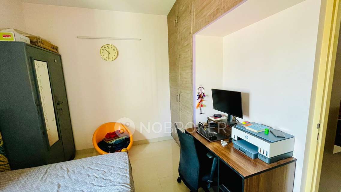 2 BHK Flat In S.v. Towers For Sale  In Old Washermanpet