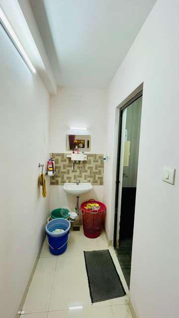 2 BHK Flat In S.v. Towers For Sale  In Old Washermanpet