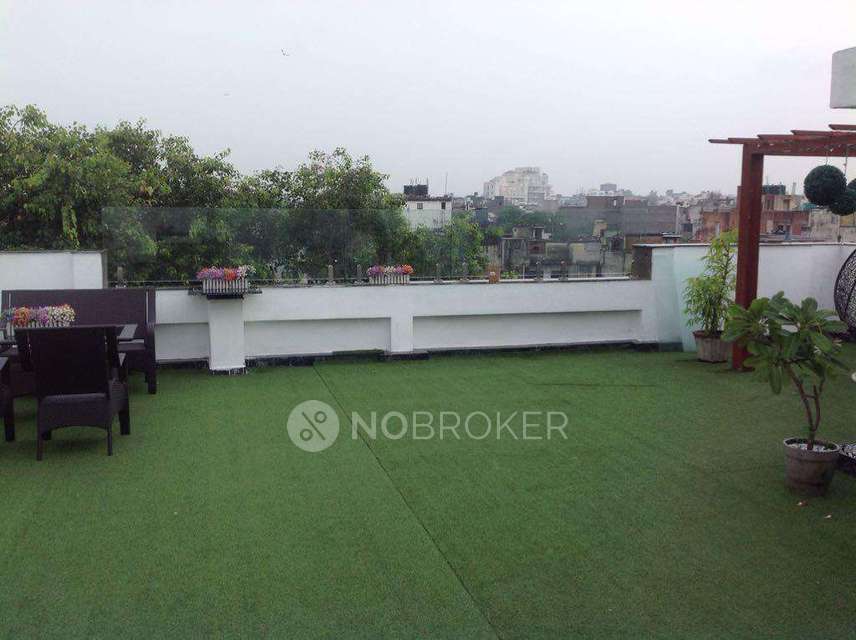 4+ BHK Flat In Standalone Buildiong For Sale  In Greater Kailash Enclave  Ii