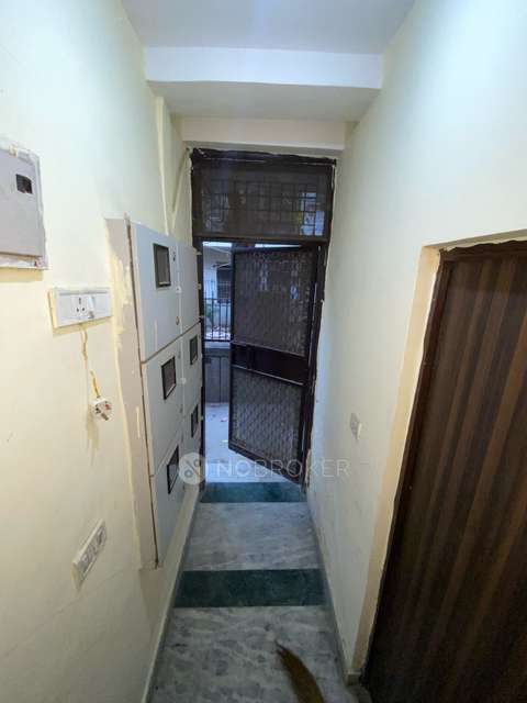 4+ BHK Flat In Sb Apartment For Sale  In Paschim Vihar
