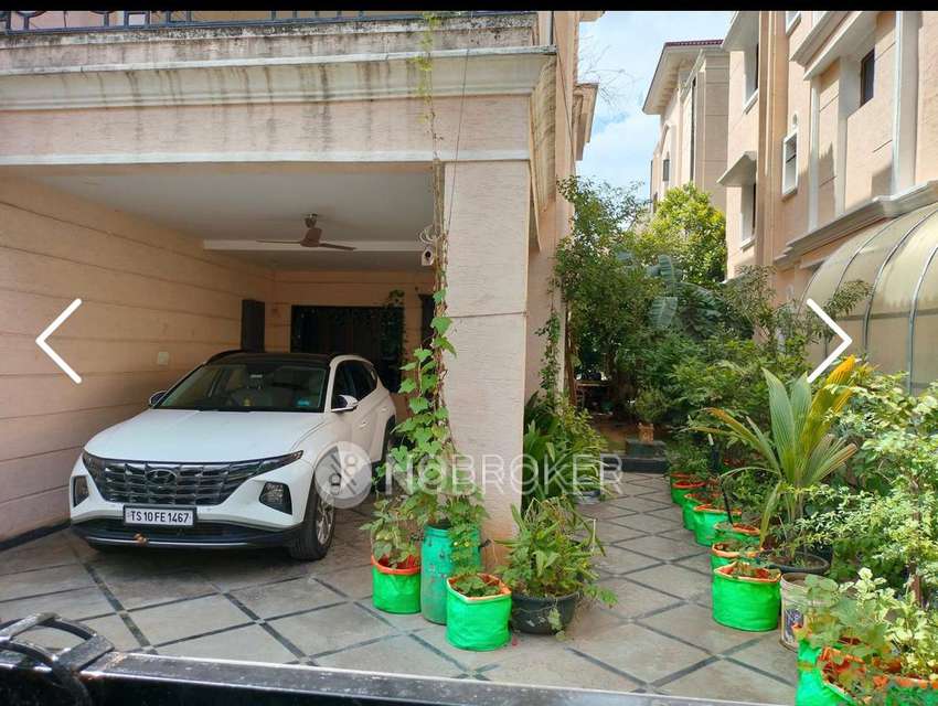 4+ BHK Flat In Aditya Villa Grande For Sale  In Kompally