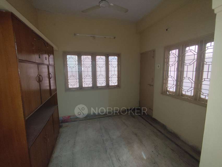 2 BHK Flat In Sree Manikya Residency For Sale  In Vijaya Nagar Colony