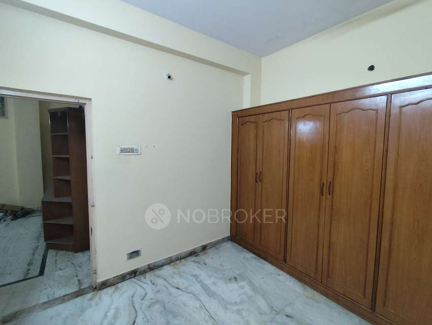 2 BHK Flat In Sree Manikya Residency For Sale  In Vijaya Nagar Colony