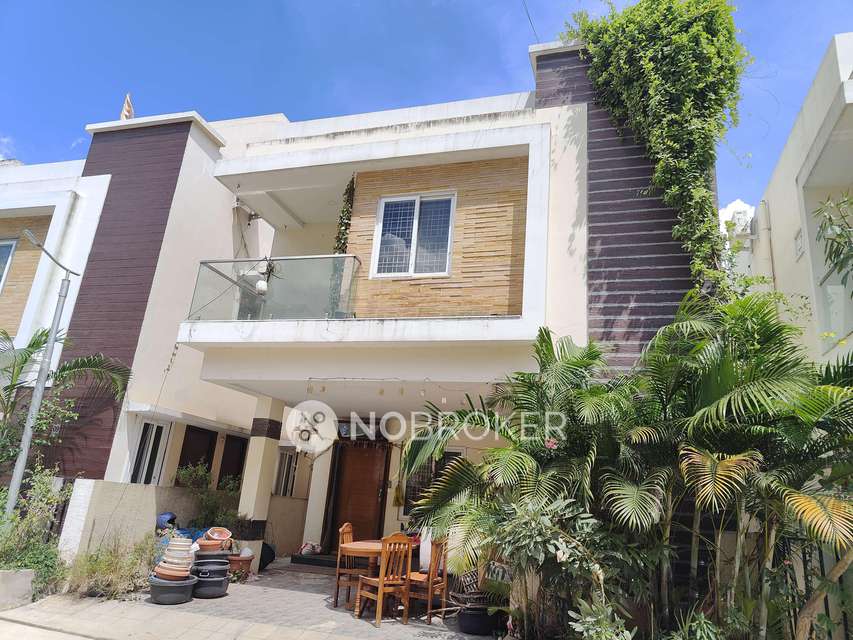 4 BHK Villa In Pn Aabharana Meadows For Sale  In Suchitra Road