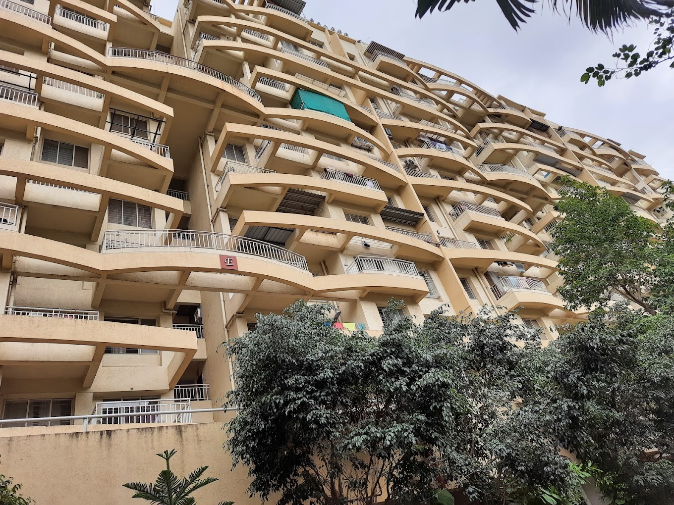 Green Zone Apartment Condominium