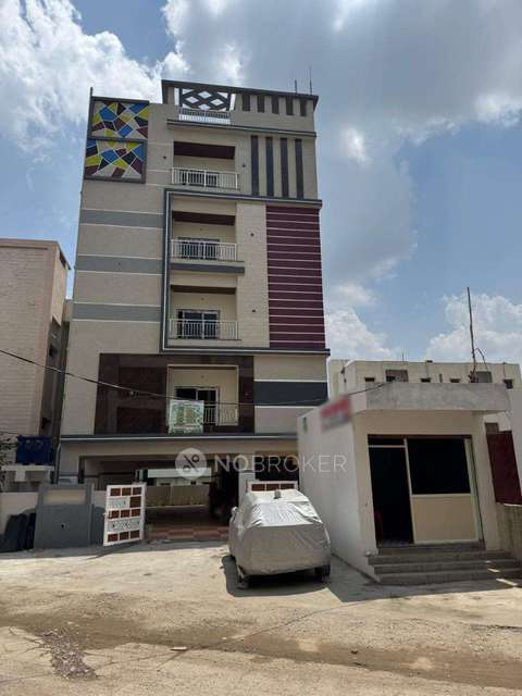 2 BHK Flat In Vinnee Sai Enclave For Sale  In Vineela Constructions