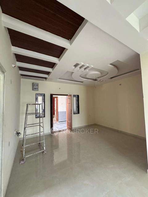 2 BHK Flat In Vinnee Sai Enclave For Sale  In Vineela Constructions
