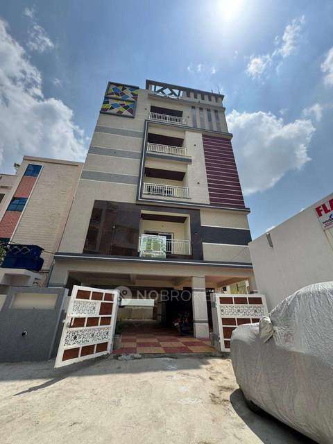 2 BHK Flat In Vinnee Sai Enclave For Sale  In Vineela Constructions