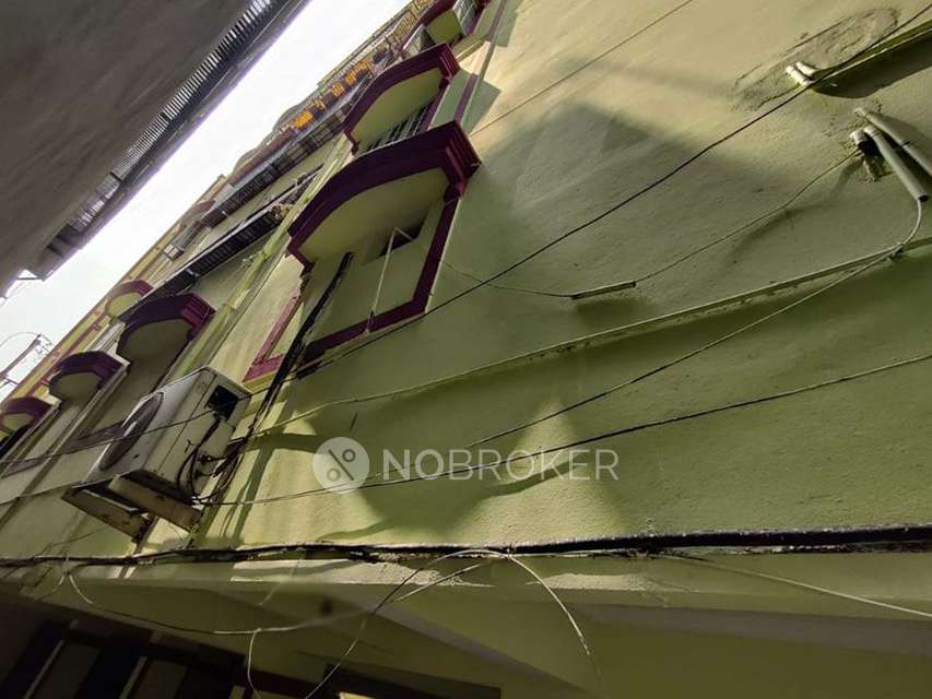 3 BHK Flat In Gayathri Arcade For Sale  In  West Marredpally