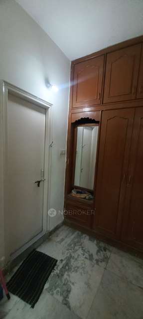 3 BHK Flat In Gayathri Arcade For Sale  In  West Marredpally