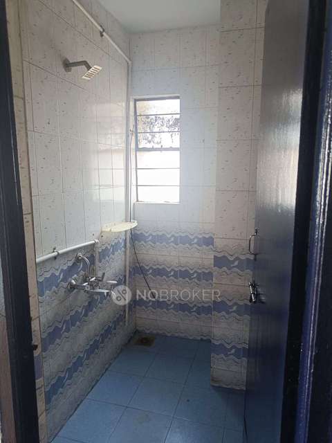 2 BHK Flat In Samrudhi Apartment For Sale  In Guruwar Peth