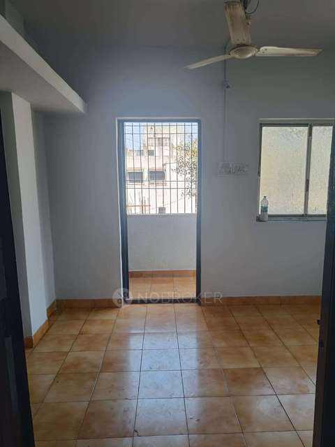 2 BHK Flat In Samrudhi Apartment For Sale  In Guruwar Peth