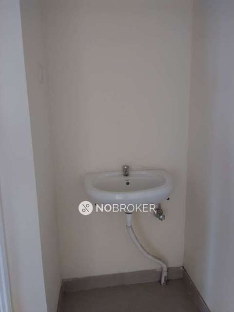 2 BHK Flat In Samruddh Jeevan For Sale  In Kondhwa Budruk