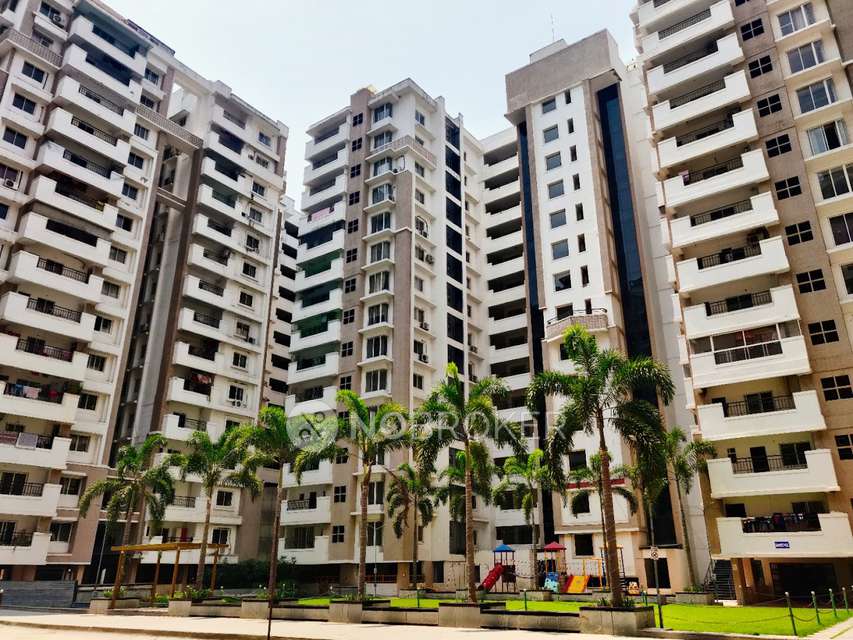 3 BHK Flat In Sai Ram Towers For Sale  In Hafeezpet