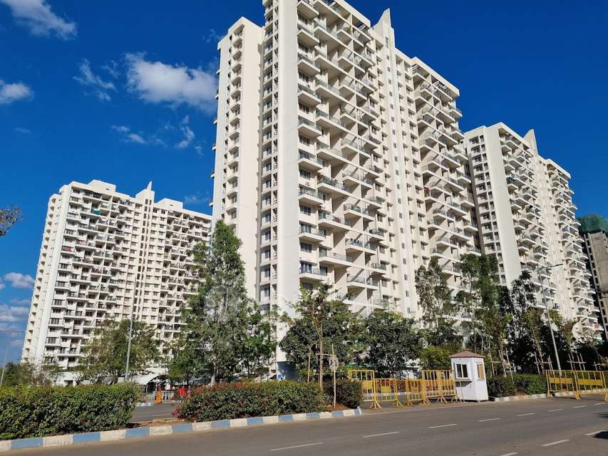 2 BHK Flat In Kolte Patil Life Republic for Rent  In Hinjewadi