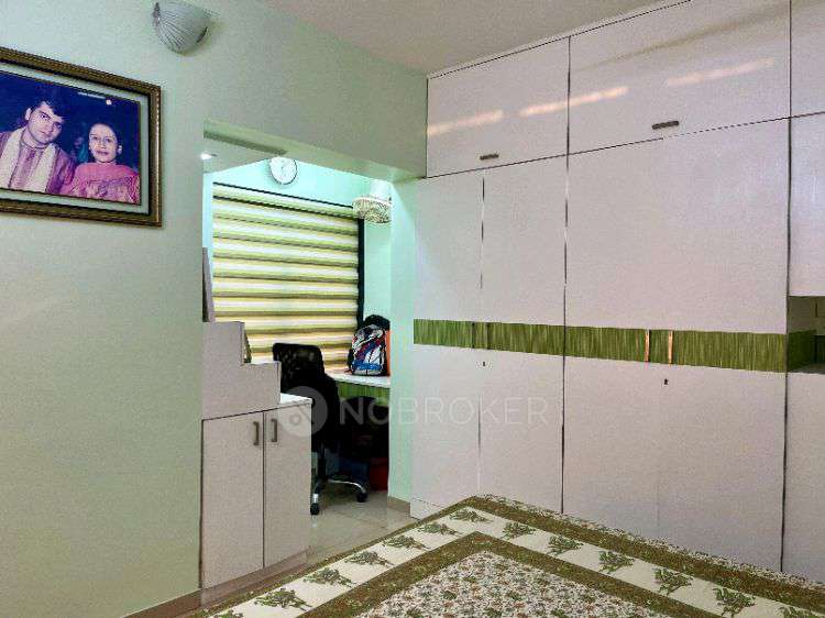 3 BHK Flat In Silver Leaf  For Sale  In Kandivali East