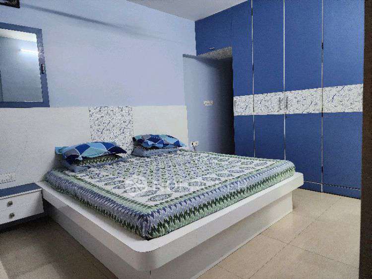 3 BHK Flat In Silver Leaf  For Sale  In Kandivali East