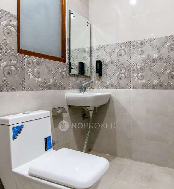 PG for Anyone in Sector 39