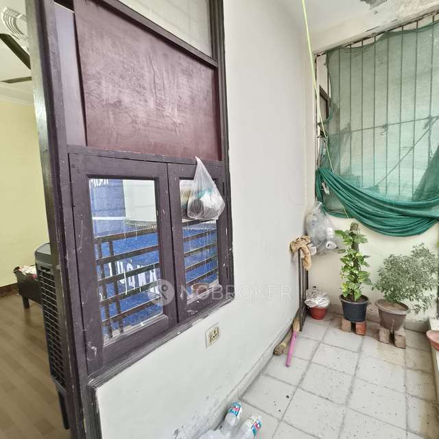 2 BHK Flat In Ompee Developer For Sale  In Palam Vihar Extn.