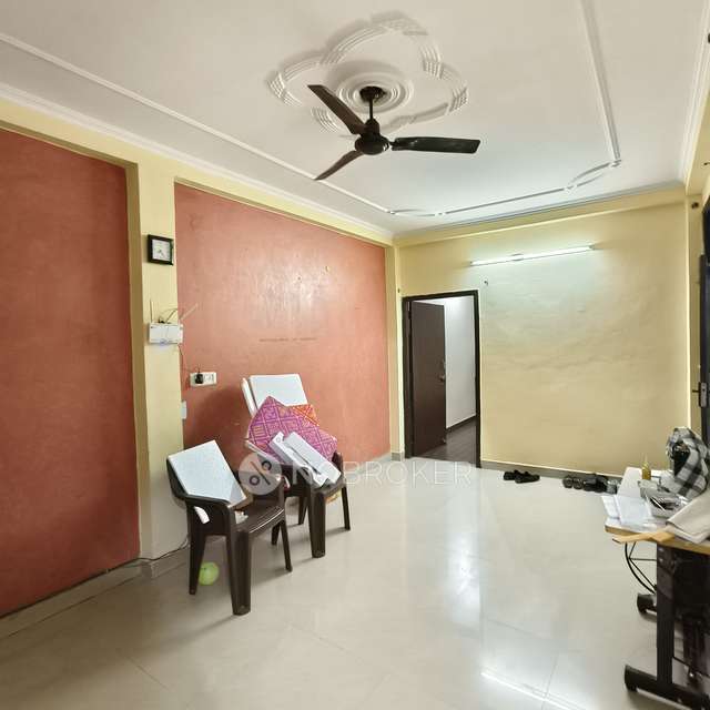 2 BHK Flat In Ompee Developer For Sale  In Palam Vihar Extn.