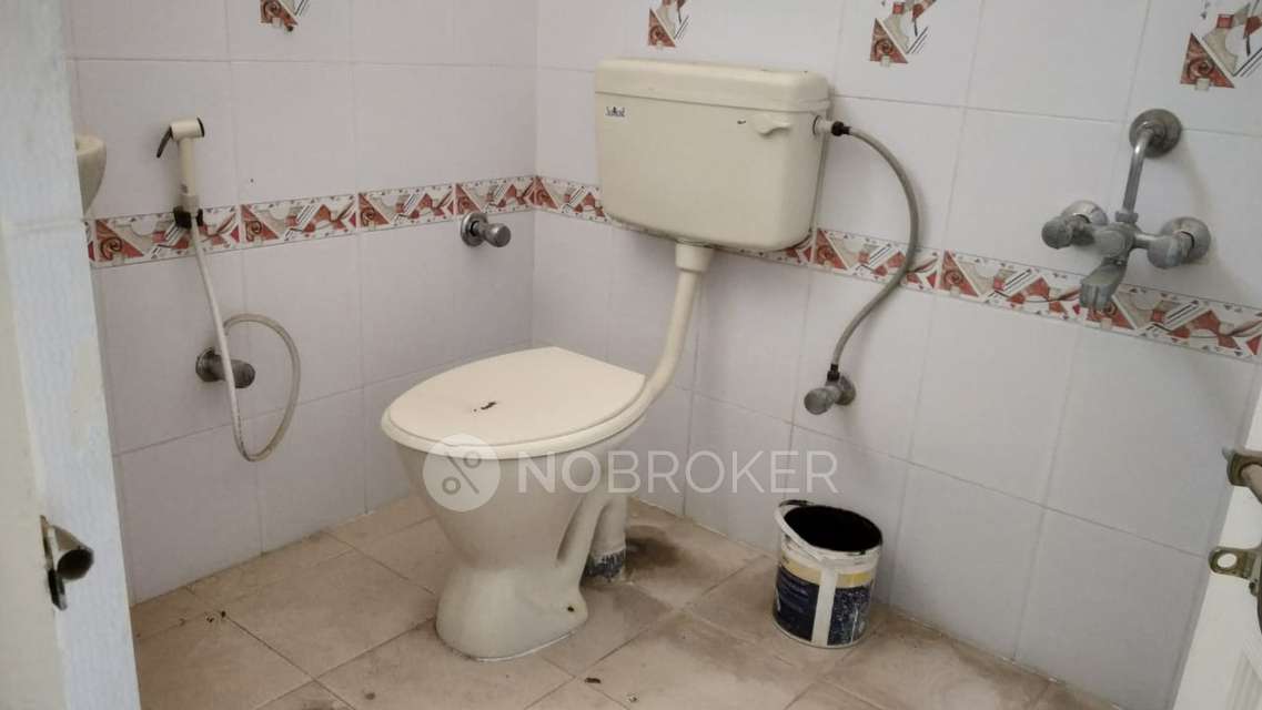 3 BHK Flat In Sri Sai Nivas For Sale  In Hebbala