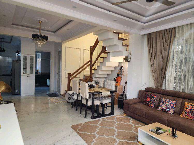 4+ BHK House For Sale  In Kalena Agrahara