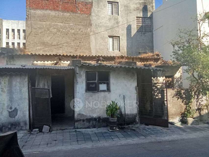 1 BHK House For Sale  In Old Sangvi