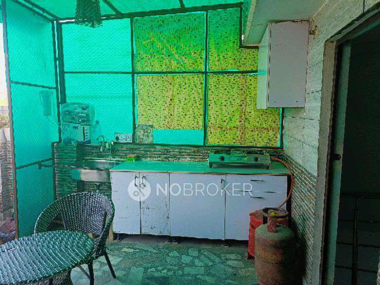 3 BHK Flat For Sale  In Janakpuri