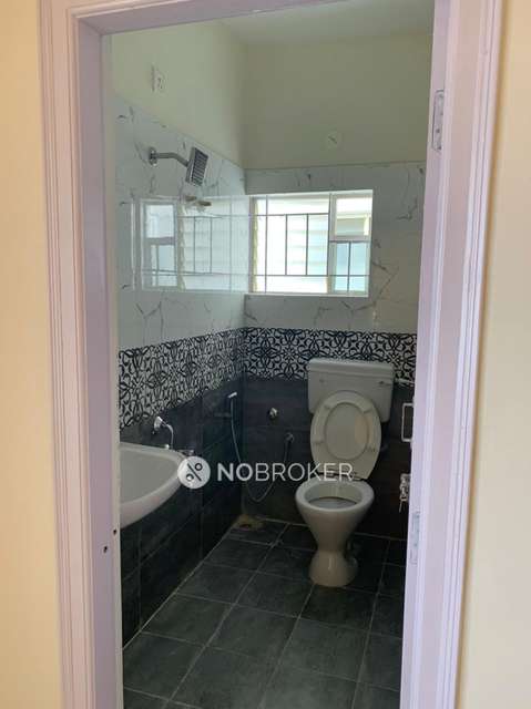 1 BHK Flat In Slv Nivas For Sale  In Hbr Layout