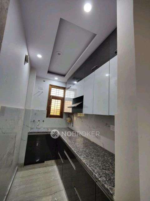 3 BHK Flat In Neelkanth Apartment For Sale  In Rohini