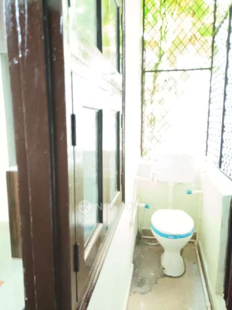 2 BHK Flat In Apartment For Sale  In  Uttam Nagar