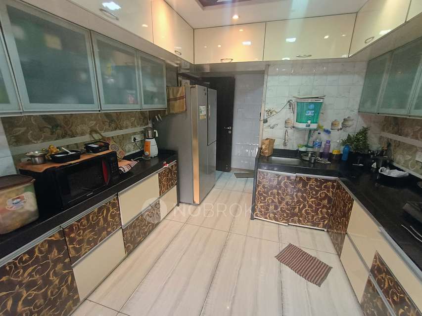 3 BHK Flat In Bhoomi Legend For Sale  In Kandivali East