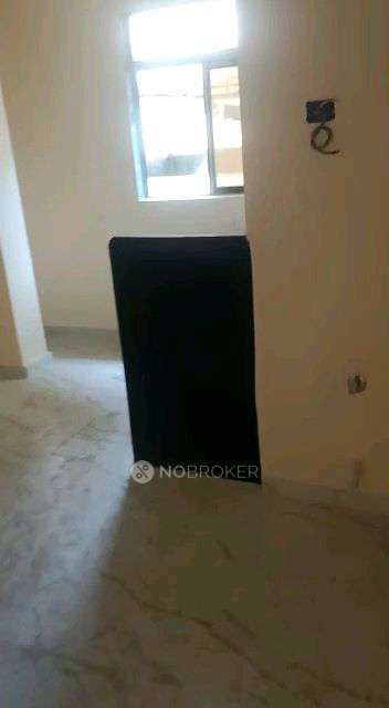 1 BHK Flat In Jai Malhar Heights Kalwa For Sale  In National Family Restaurant & Bar