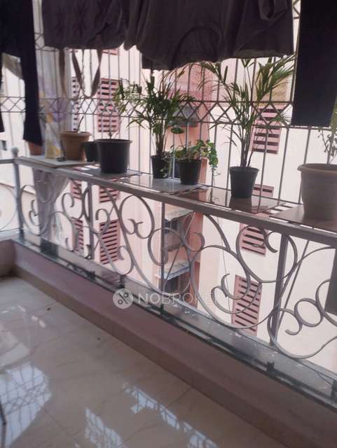 2 BHK Flat In Vch For Sale  In Sector 50 New, Sector 50, Seawoods