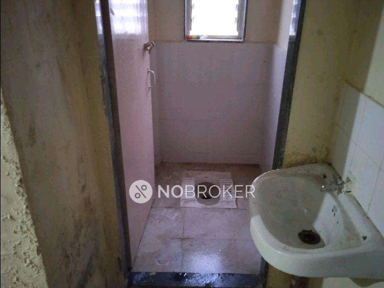 1 RK Flat In National Park Chs For Sale  In Anand Nagar