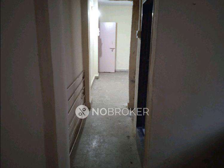 1 RK Flat In National Park Chs For Sale  In Anand Nagar