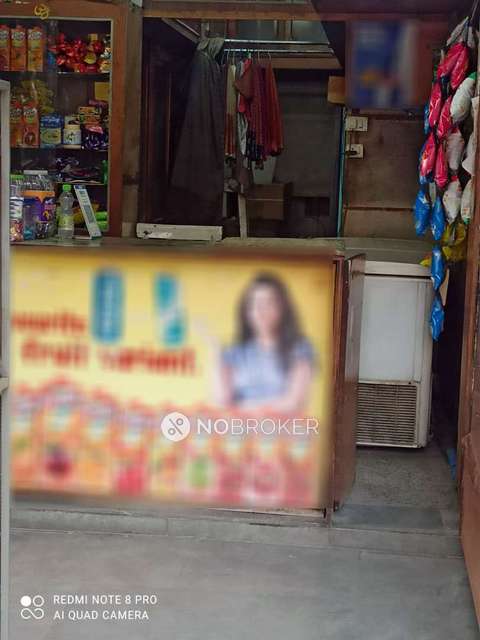 Shop in Anand Vihar, Delhi for sale 