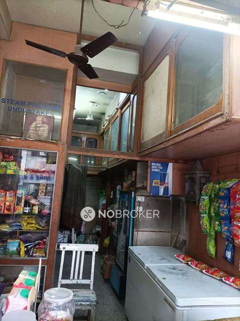 Shop in Anand Vihar, Delhi for sale 