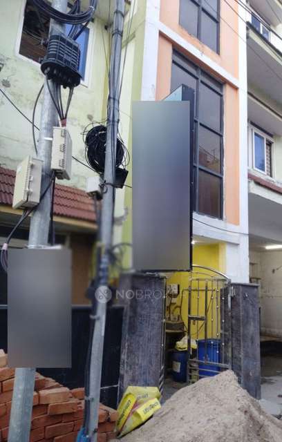 PG for Girls in Porur