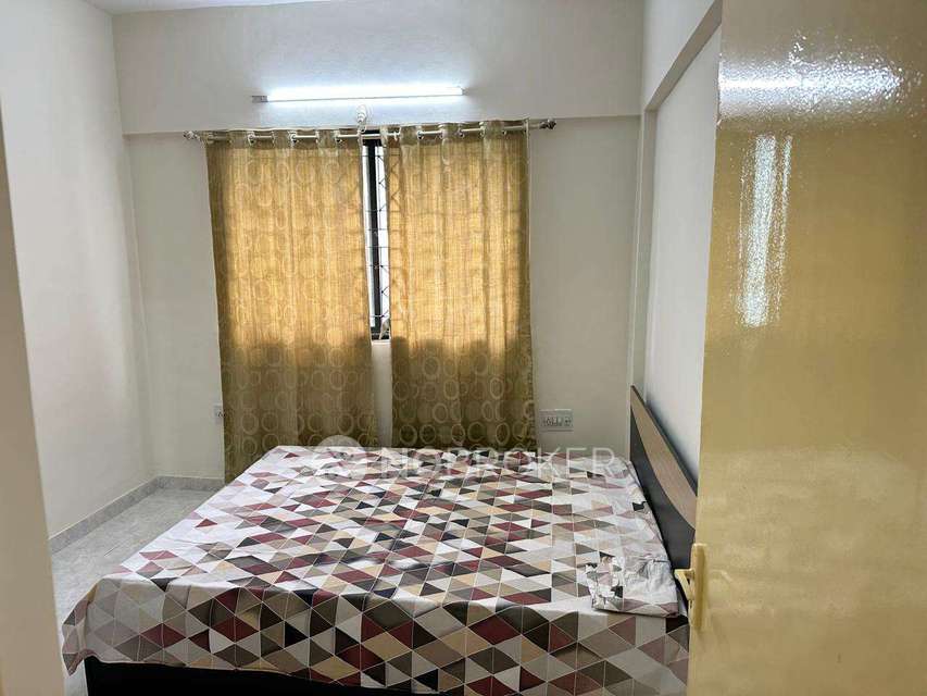 2 BHK Flat In Magarpatta Grevillea for Rent  In  Hadapsar