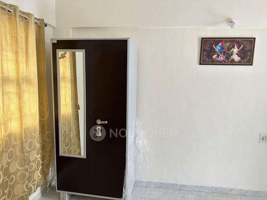 2 BHK Flat In Magarpatta Grevillea for Rent  In  Hadapsar